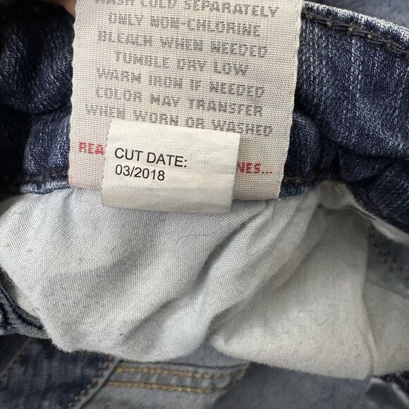 Torrid Premium Denim Boyfriend Stretch Jeans Size 18 Butterfly Patch - Picture 10 of 11